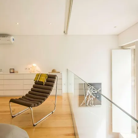 Invicta Courtyard דירה *